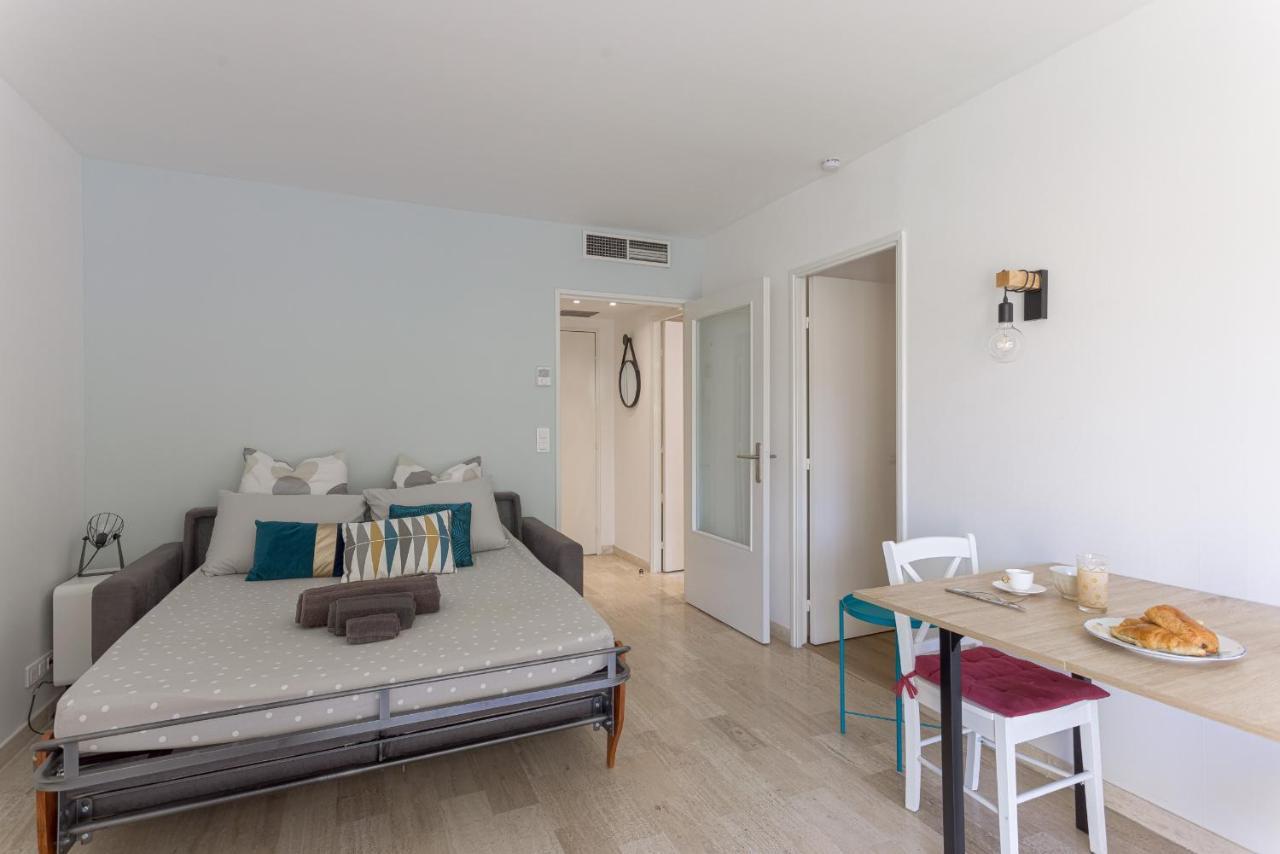 Cosy Studio - Centre Cannes - Terrasse - Clim - Wifi エクステリア 写真